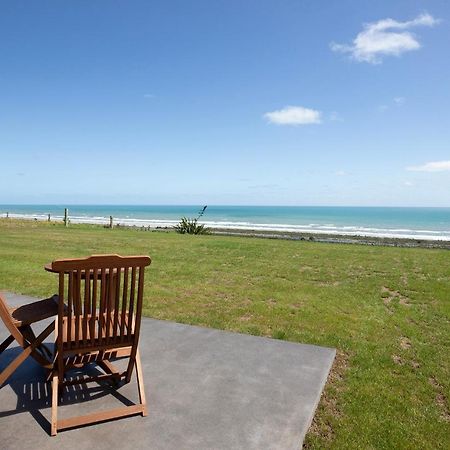 Views Over Tasman, New Luxury Boutique Studio Overlooking The Tasman Sea 格雷默斯 外观 照片