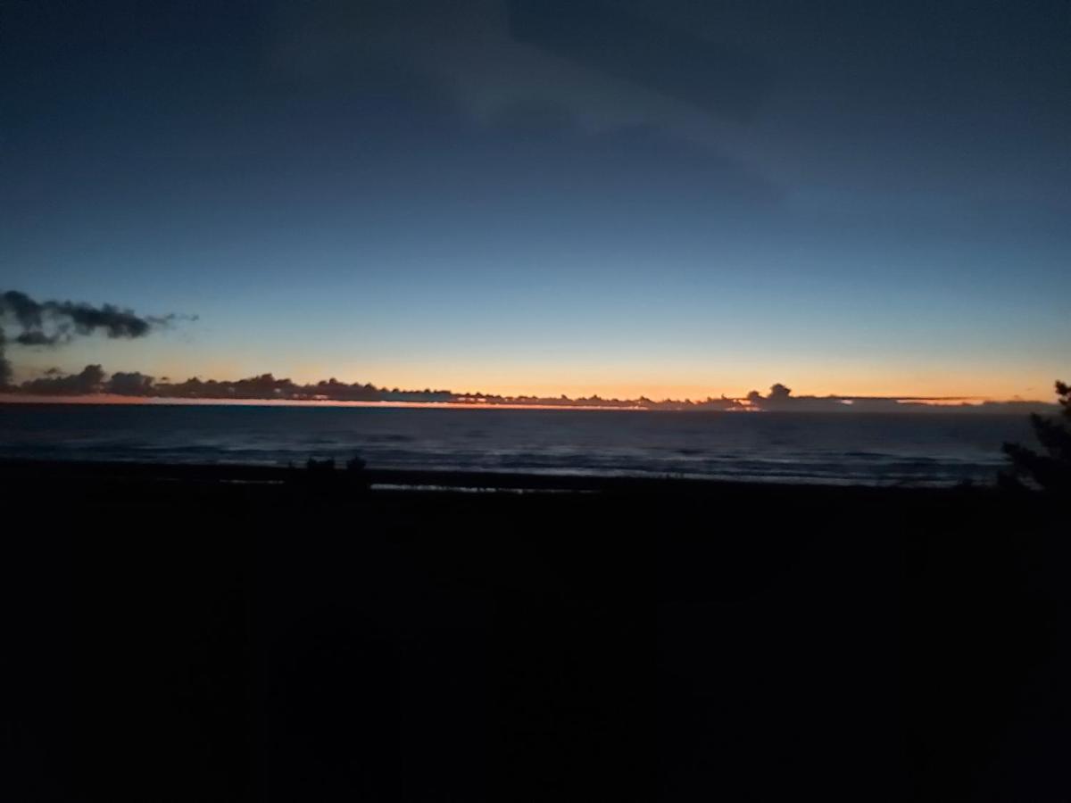 Views Over Tasman, New Luxury Boutique Studio Overlooking The Tasman Sea 格雷默斯 外观 照片